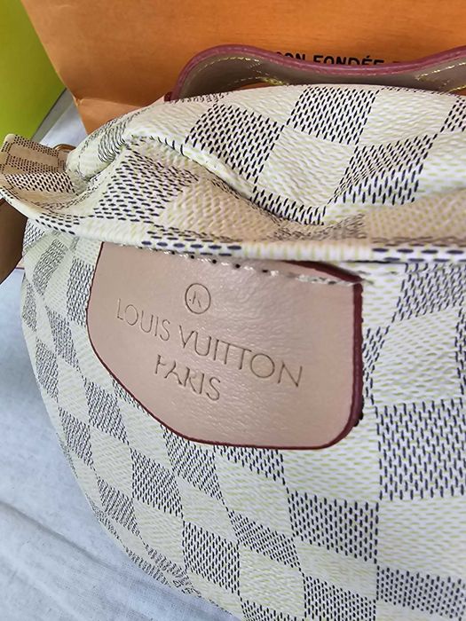 Listonoszka nerka Louis Vuitton kremowa kratka nowość premium