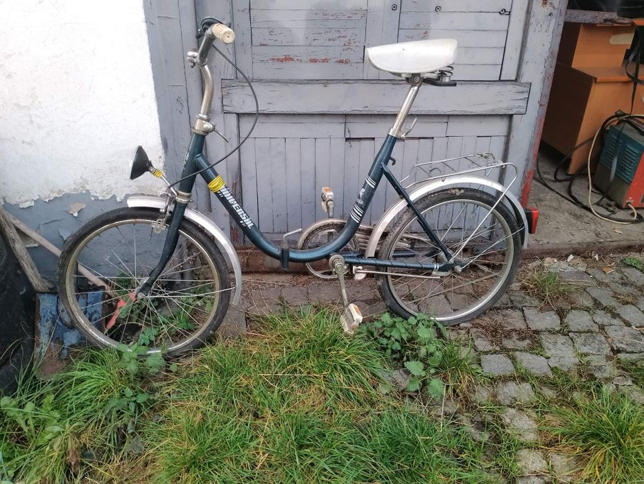 Stary rower typu składak