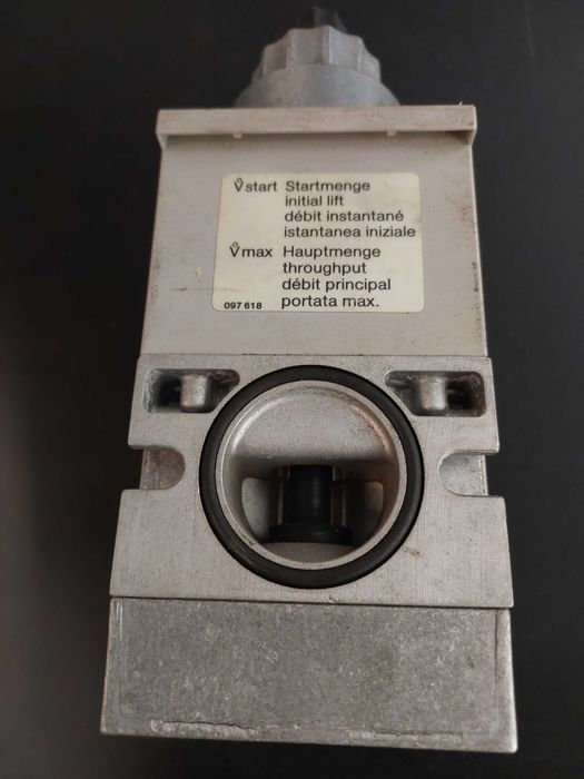 Blok gazowy Dungs MB-DLE 407 B01 S20