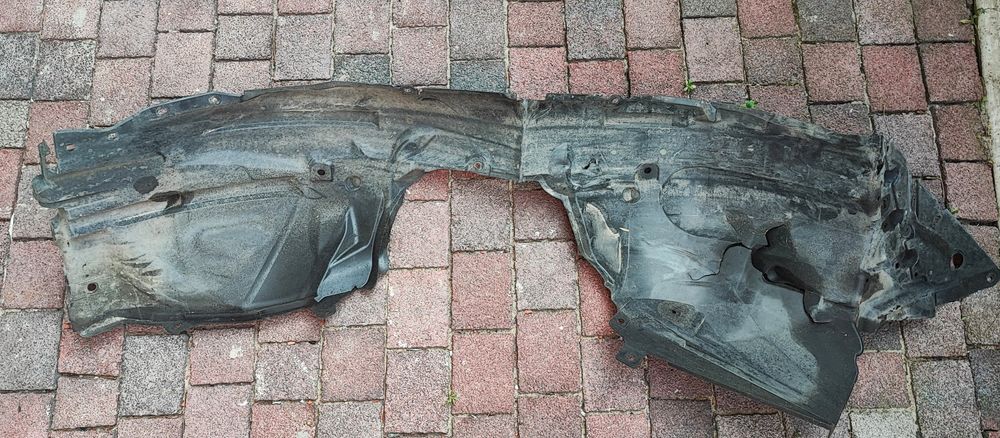 Підкрилок передній правий nissan leaf 2017-2022 рік