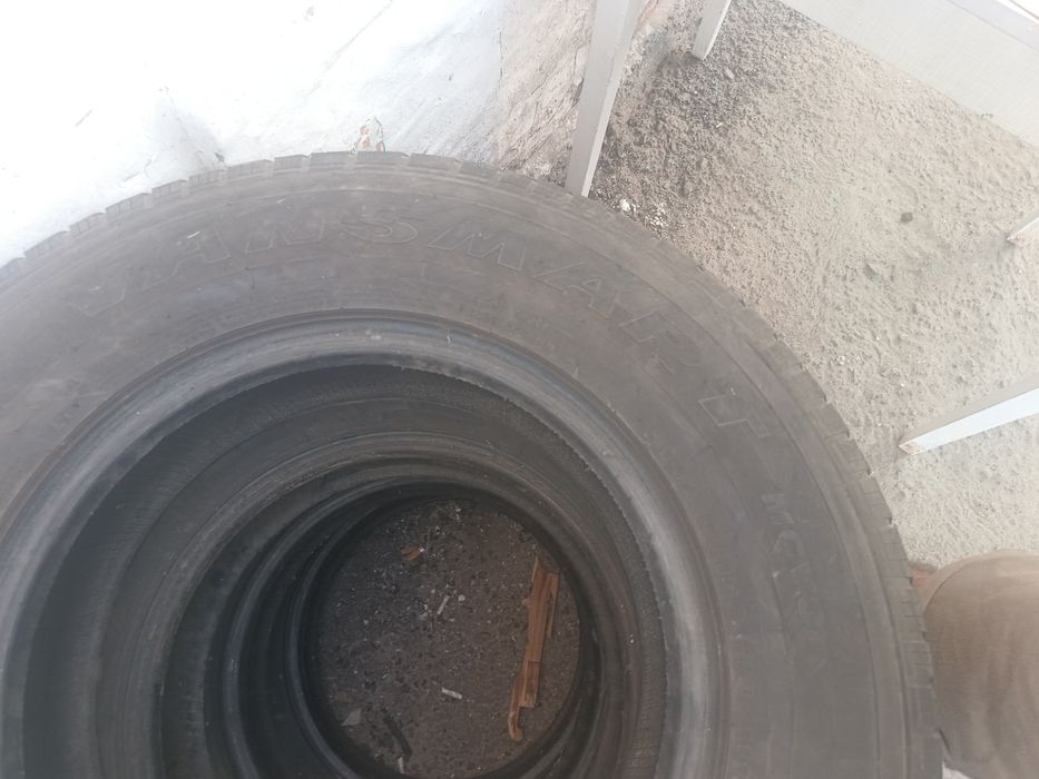 Резина б/у Maxxis vansmart mcv3+ 215/75/R16 C