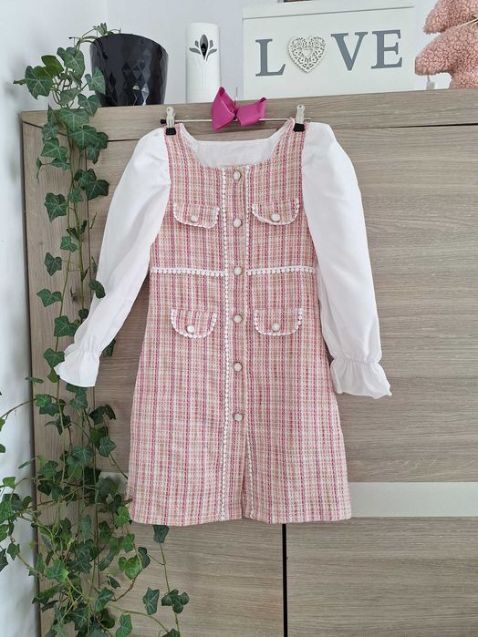 Elegancka sukienka dziewczęca 134 cm