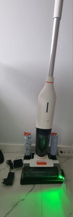 ILIFE W90 - bezprzewodowy odkurzacz myjący