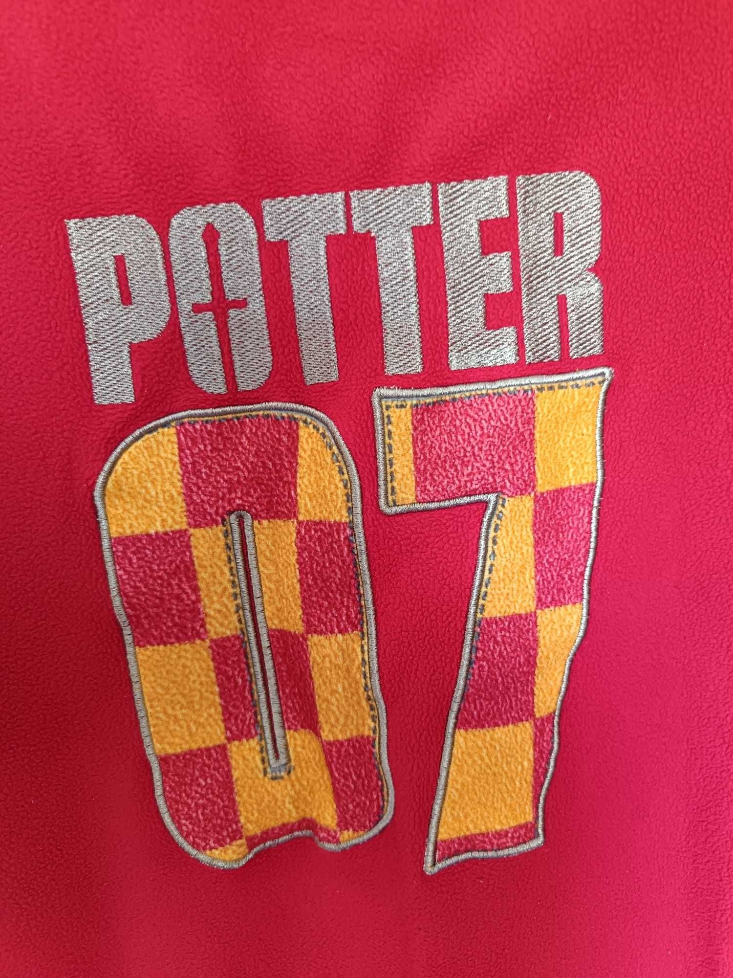 02 Pijamas infantis ( Tamanho: 08 a 10 anos)