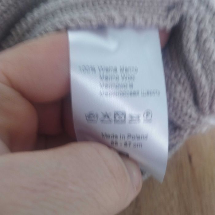 Czapka z wełny Merino 100 % piaskowa z wywinieciem