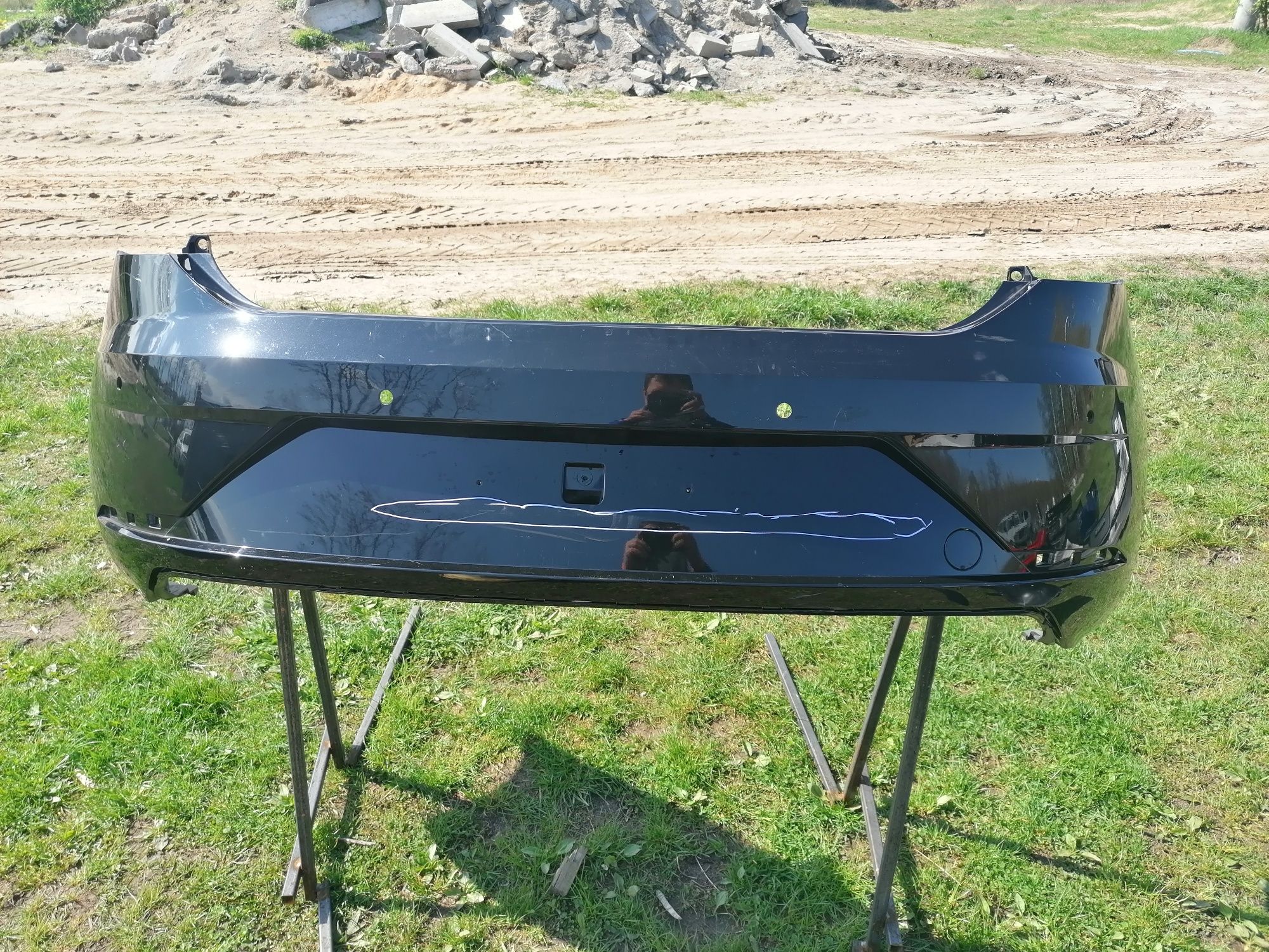 Seat Leon 3 III lift 16- zderzak tył tylny PDC