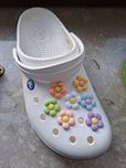 Jibbitz Kwiatki przypinki do Crocs