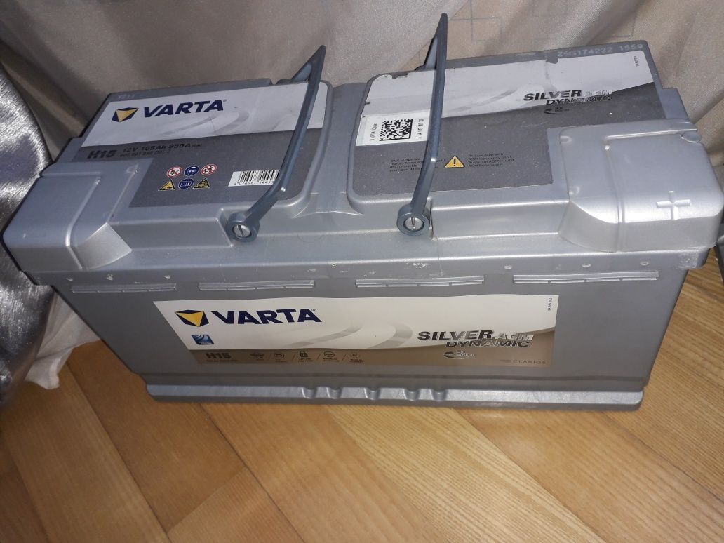 Аккумулятор Varta 105 Ah 950A AGM Silver Dynamic