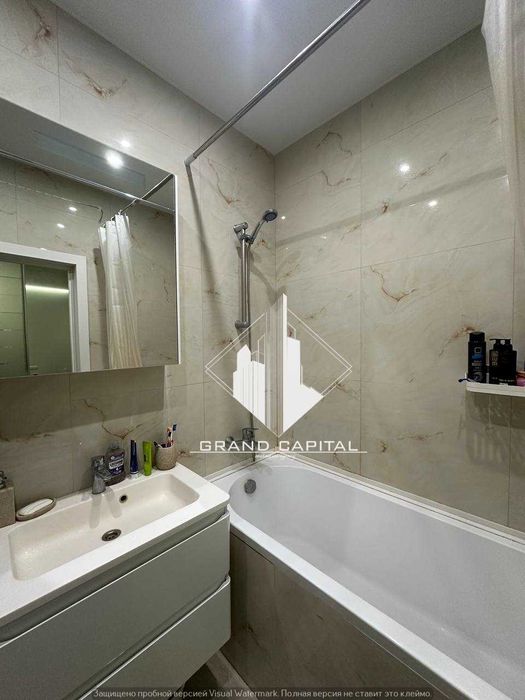 Продам ВИДОВУ 1к квартиру ЖК Каховська/ метро Лівобережна /ГЕНЕРАТОР