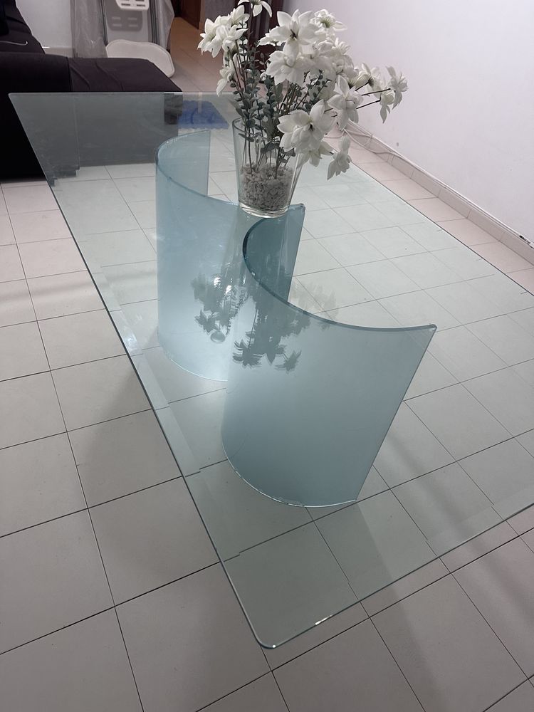 Mesa de Vidro Grande - Oportunidade.