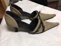 Sapatos " Castanho Claro "