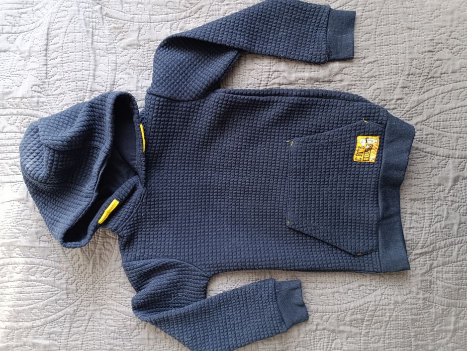 Bluza z kapturem 116