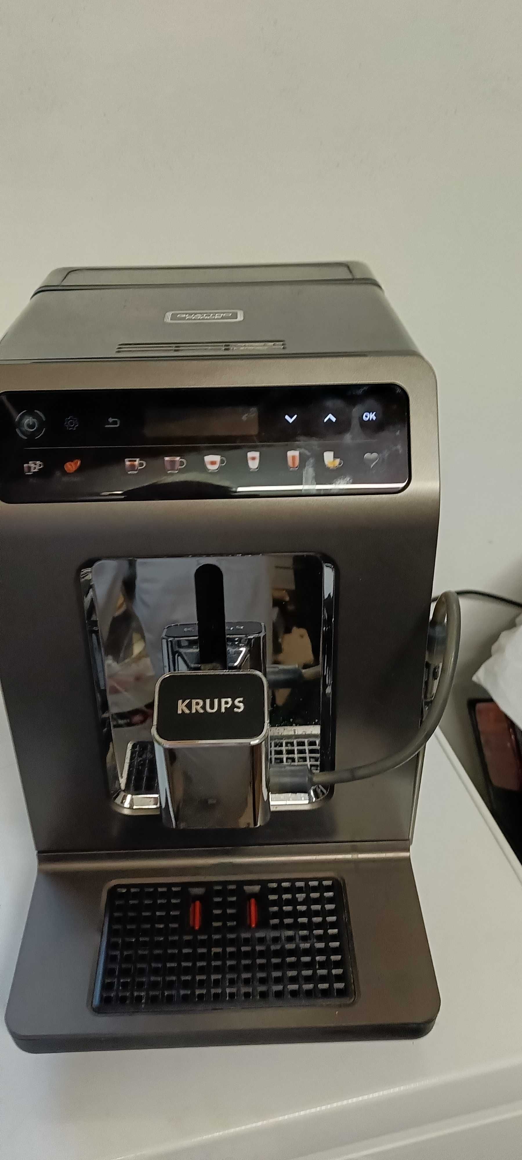Uszkodzony (sterownik) ekspres do kawy KRUPS FDB 145000P