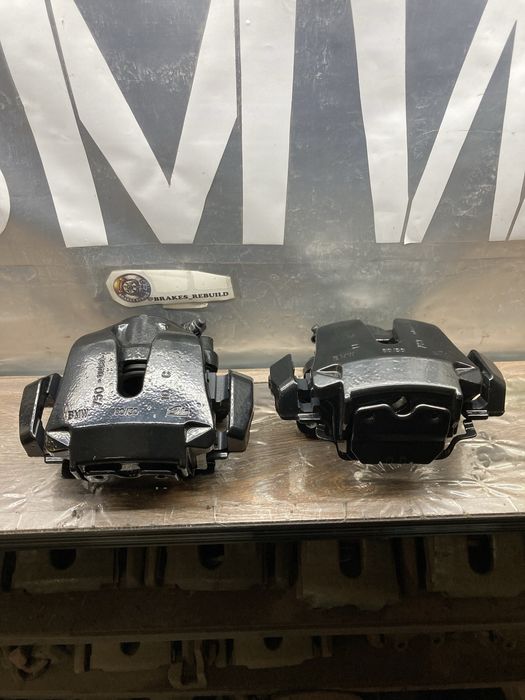 Суппорта на BMW E70 X5 3.0 (правий та лівий, задній та передній)