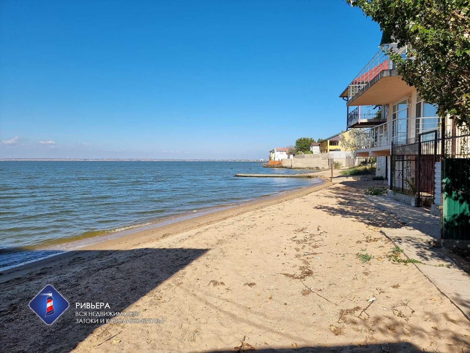 Продам дачу на берегу лимана. Идеально для рыбаков или серфингистов.