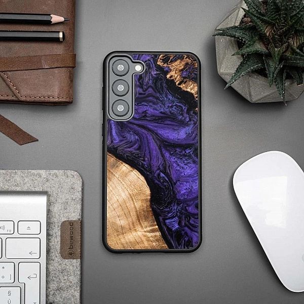 Etui z drewna i żywicy na Samsung Galaxy S23 Plus Bewood Unique Violet
