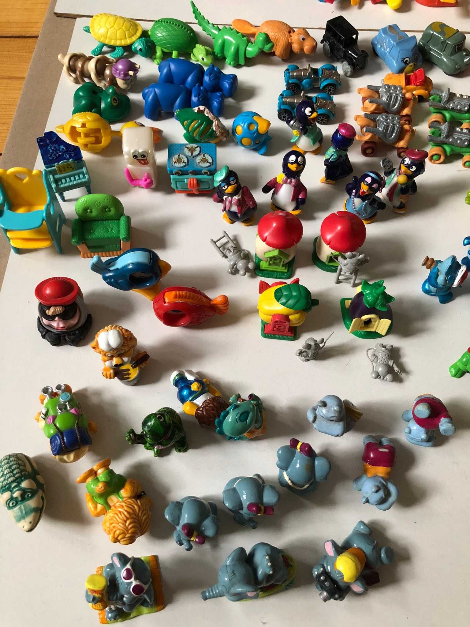 Kinder Surprise Kinder Niespodzianka lata 90 zabawki figurki ponad 120