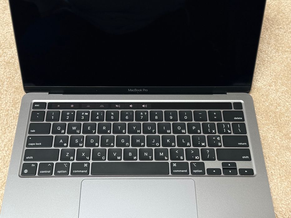 MacBook Pro - M2 (8/256) - ідеальний стан, укр клавіатура, 98 акум