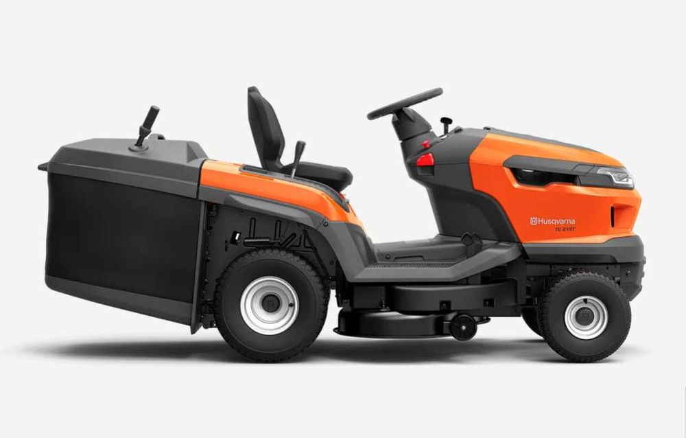 Husqvarna Traktor TC 215T NOWY RATY 0% PROMOCJA ! Transport