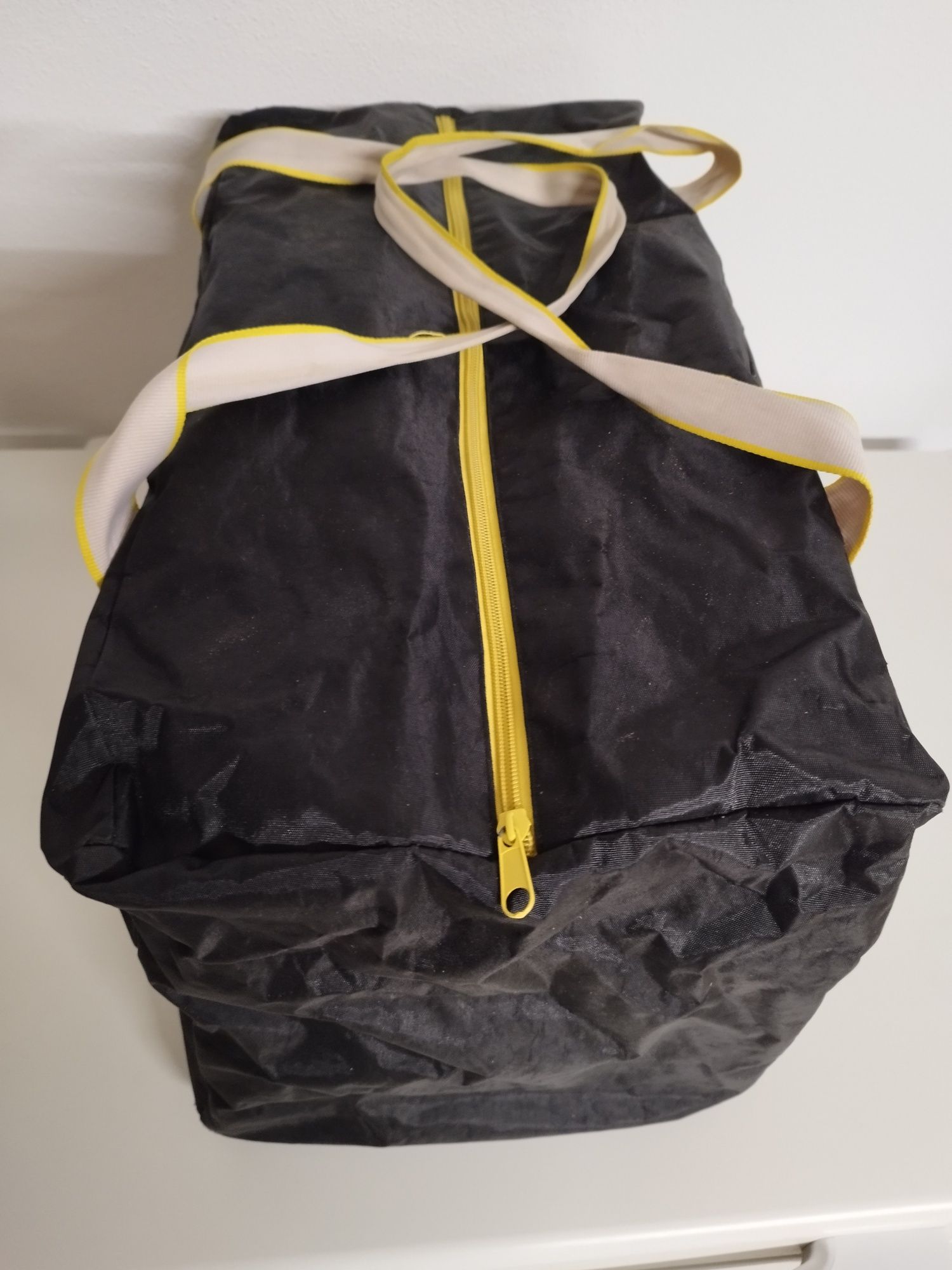 Sacos de viagem.