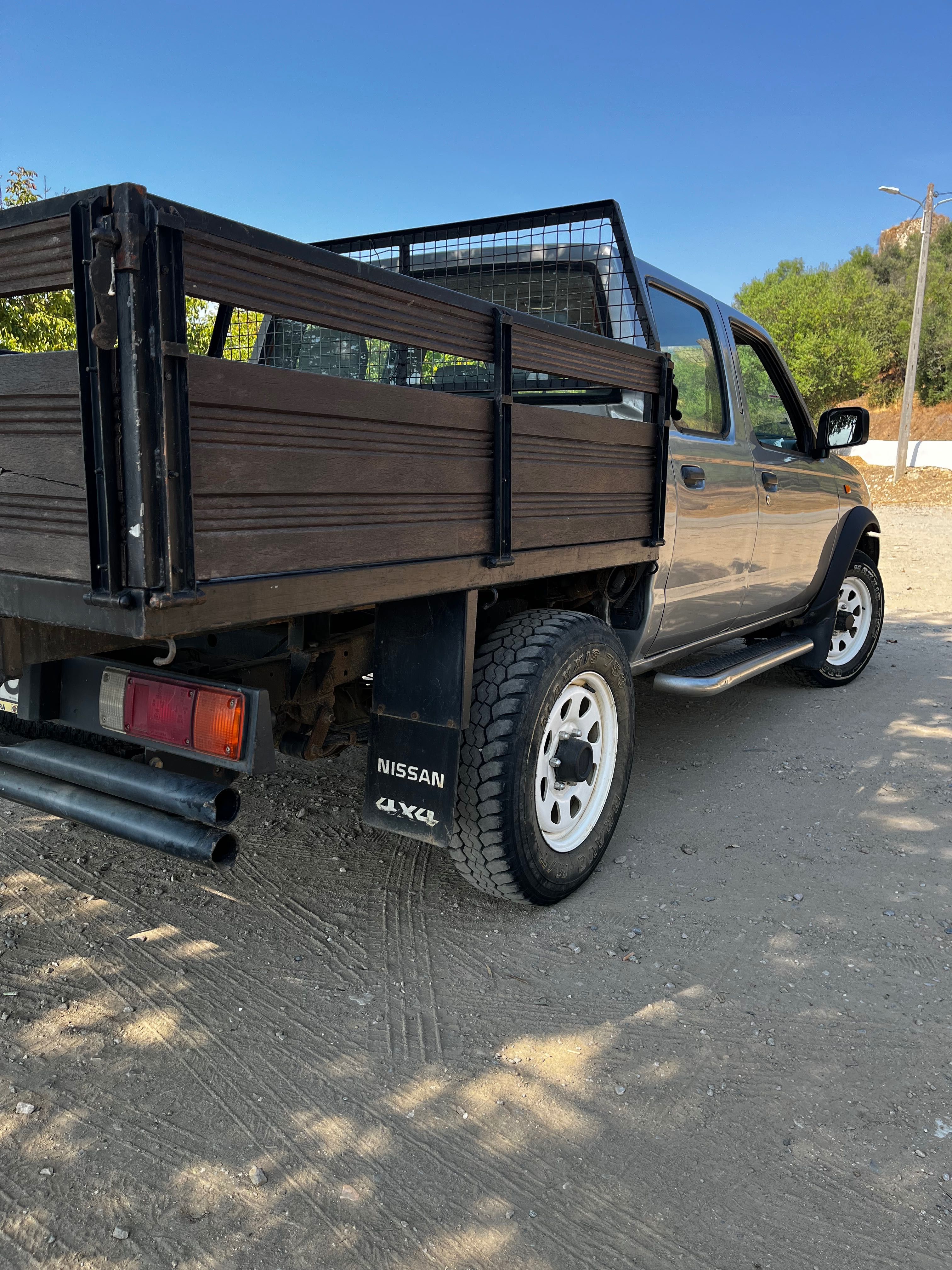 Nissan D22 2.5 TD 4x4 Cabine Dupla