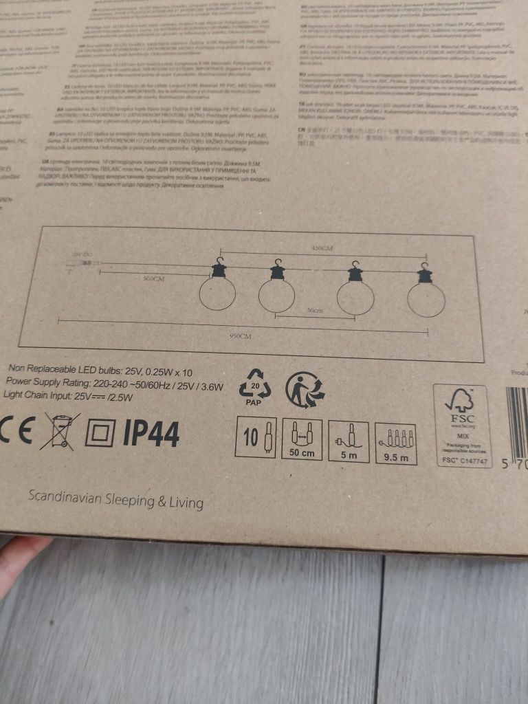 Sznur lampek LED świetlny taras balkon