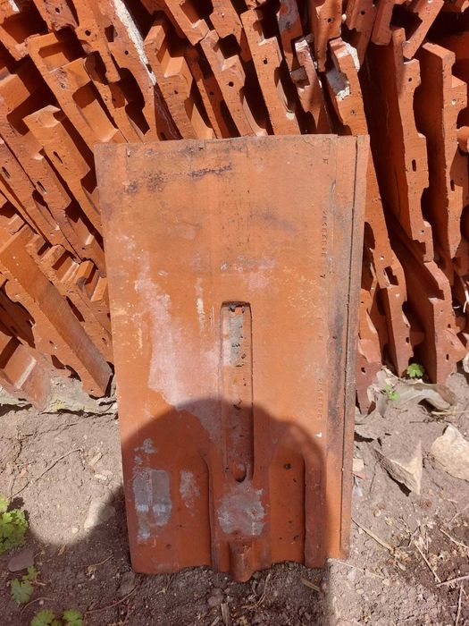 Dachówki ceramiczne klejone na wapnie