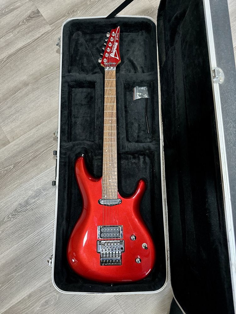 Ibanez JS24P-CA Joe Satriani como nova