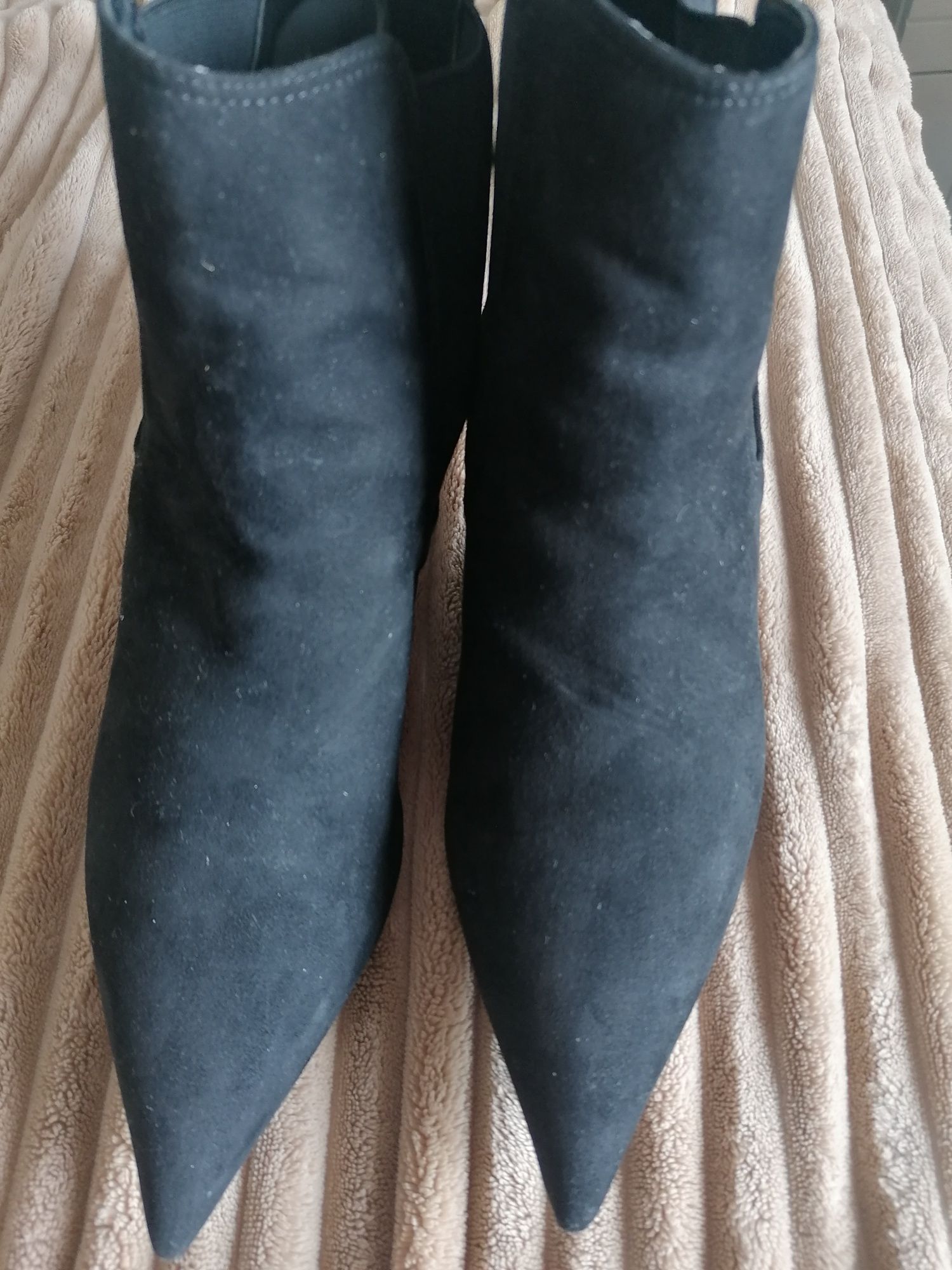 Botas preto camurça