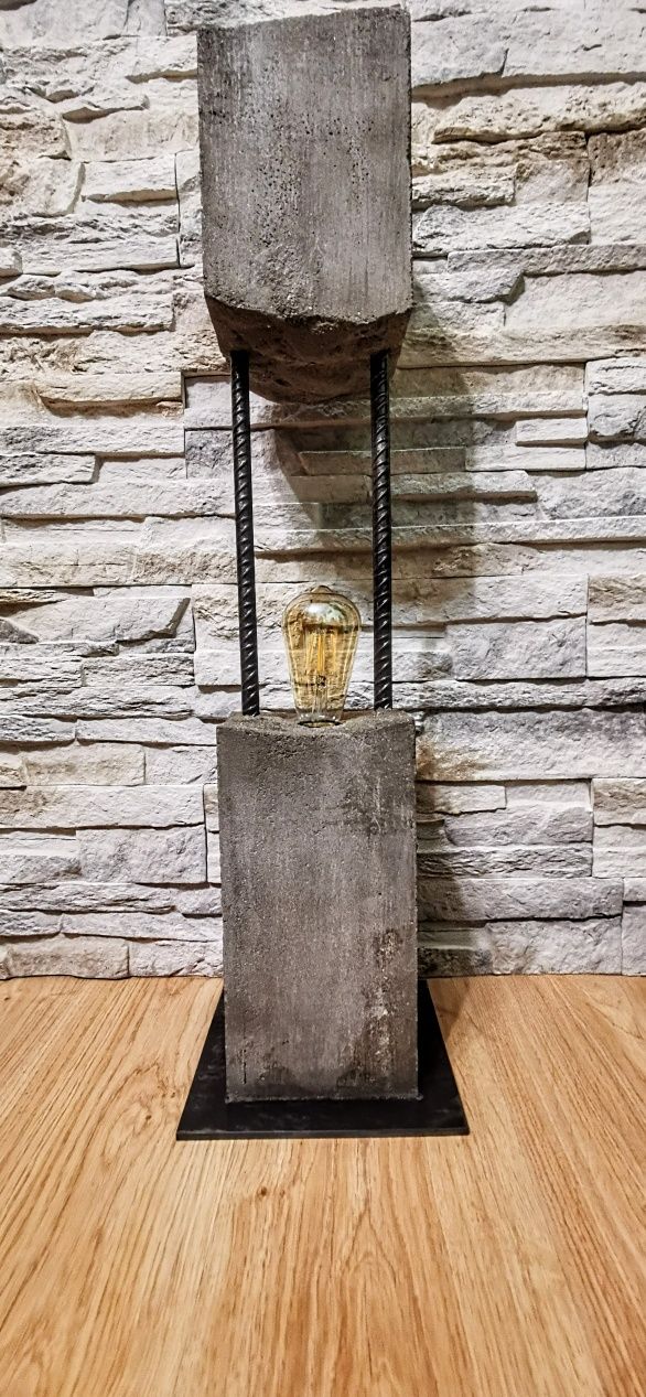 Lampa betonowa Loft