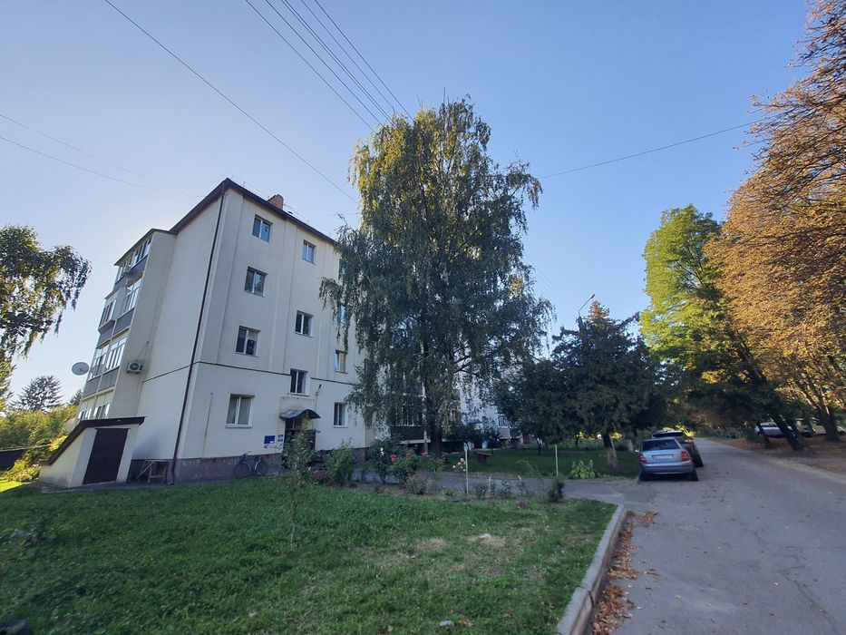 Продам 1к кв пр. Бабкіна 13, 48м2, жилий стан