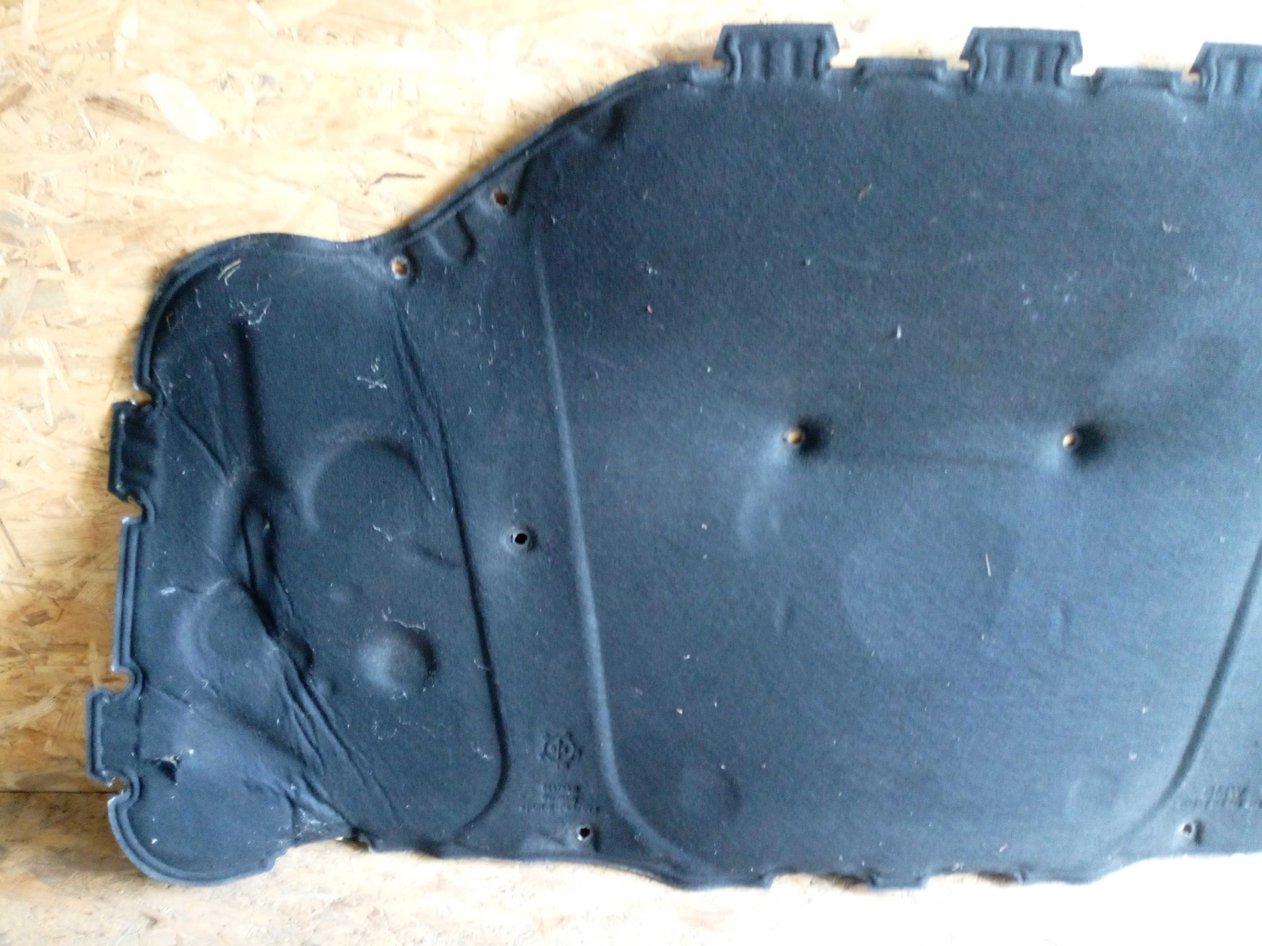 BMW E60 E61 wygłuszka wygłuszenie maski podpinka