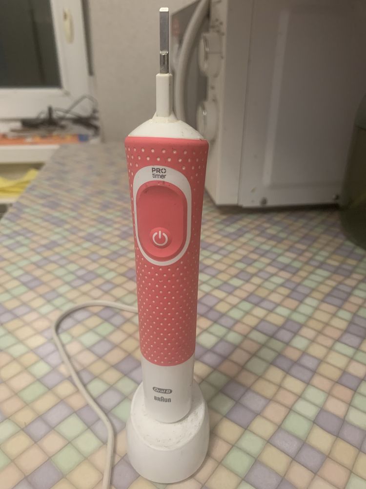 Електрична зубна щітка Oral B Braun Pro timer