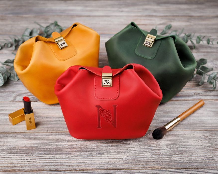 Кожаная Косметичка Дорожная Сумка Жіночий набор Для Подорожей Вишивка