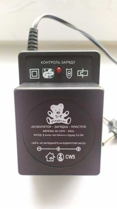 135 гривен Блок питания , Зарядное устройство , Штекер 4 в 1 / Germany