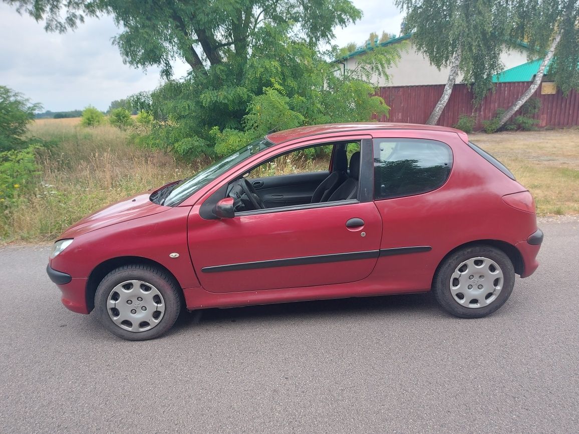 Peugeot 206 1.4 hdi 2006r.