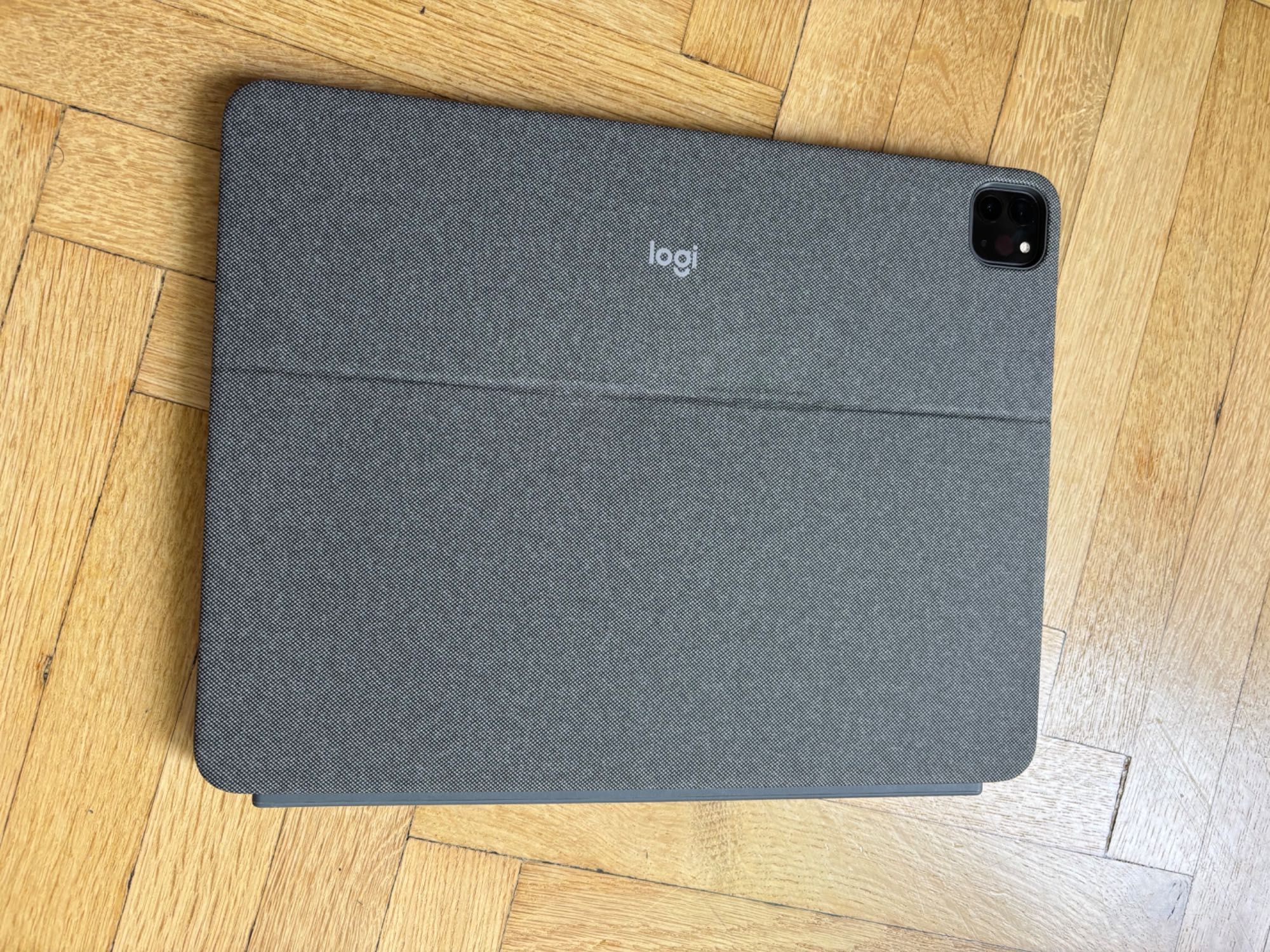Etui Klawiatura Logitech Combo Touch do iPada Pro 12,9 (5. gen)