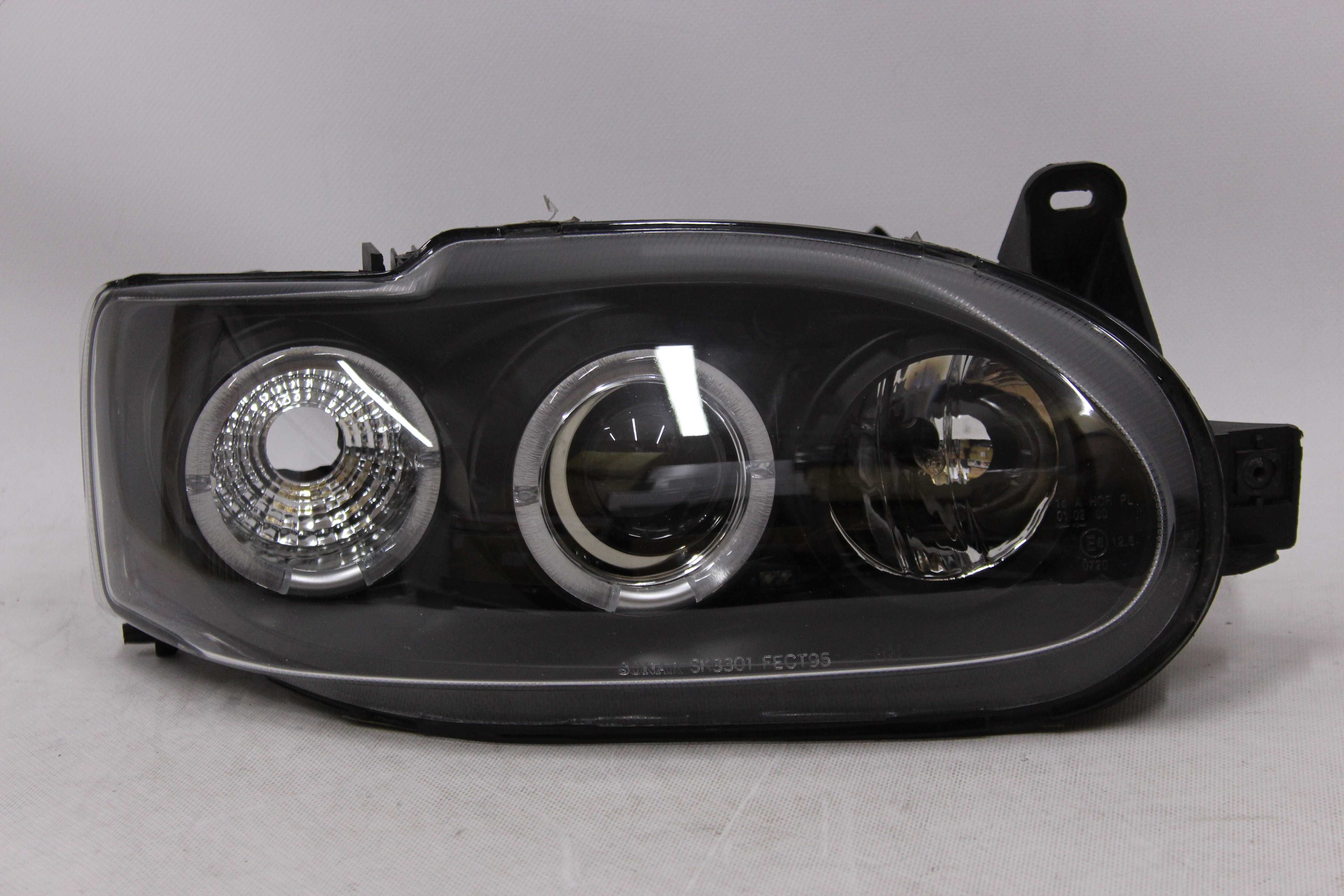Lampy przednie przód FORD ESCORT MK7 95-00 Angel Eyes RINGI LED BLACK