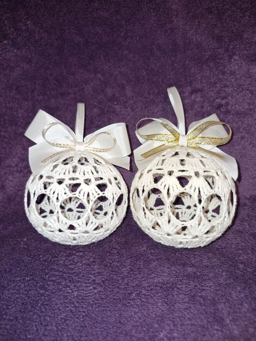 В'язані прикраси на ялинку