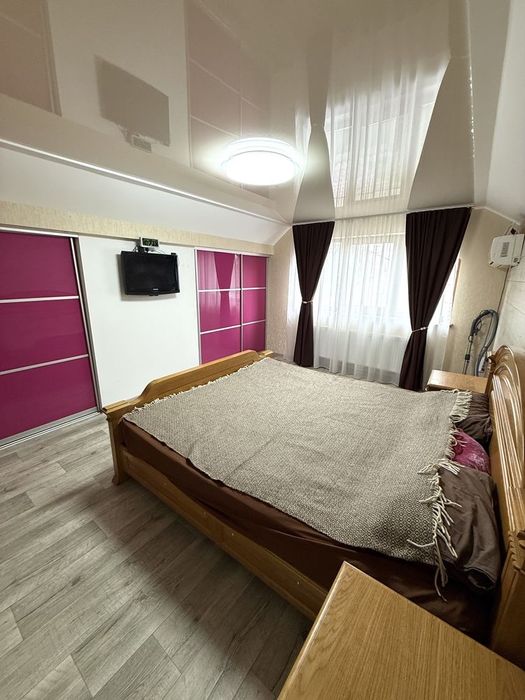 Продам дом . Левый берег! Проспект Мануиловский(Воронцовка)