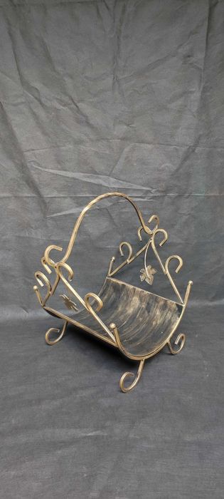 Дровниця підставка  на дрова камін піч