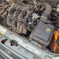 Двигатель мотор ВАЗ 2110 2111 2112 приора 1.6 на 16 клапанов.