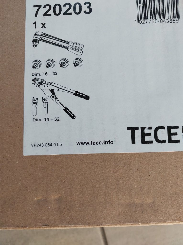 Zaciskarka praska tece