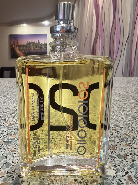 Продаю Escentric Molecules Escentric 02