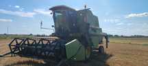 John Deere  1072