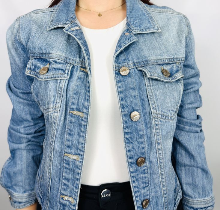 Jeansowa katana z jasnego denimu M 38 New Look