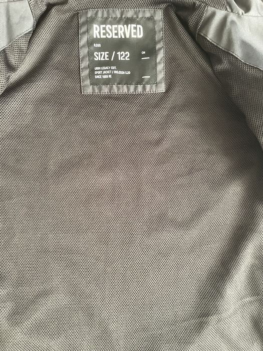Kurtka chlopieca Reserved czarna rozmiar 122