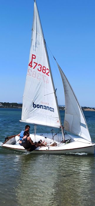 barco vela ligeira 420