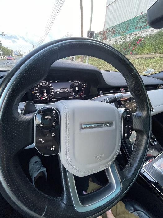 Range Rover Evoque 2.0 D150 AWD R Dynamic First Edition