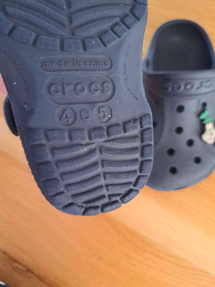 Buty chodaki CROCS 4 c 5 unisex granatowe r. 20